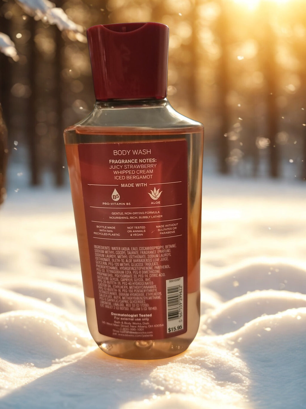 Bath & Body Strawberry Snowflakes Body Wash - 10 fl.oz.  - Amazing Strawberry Scent