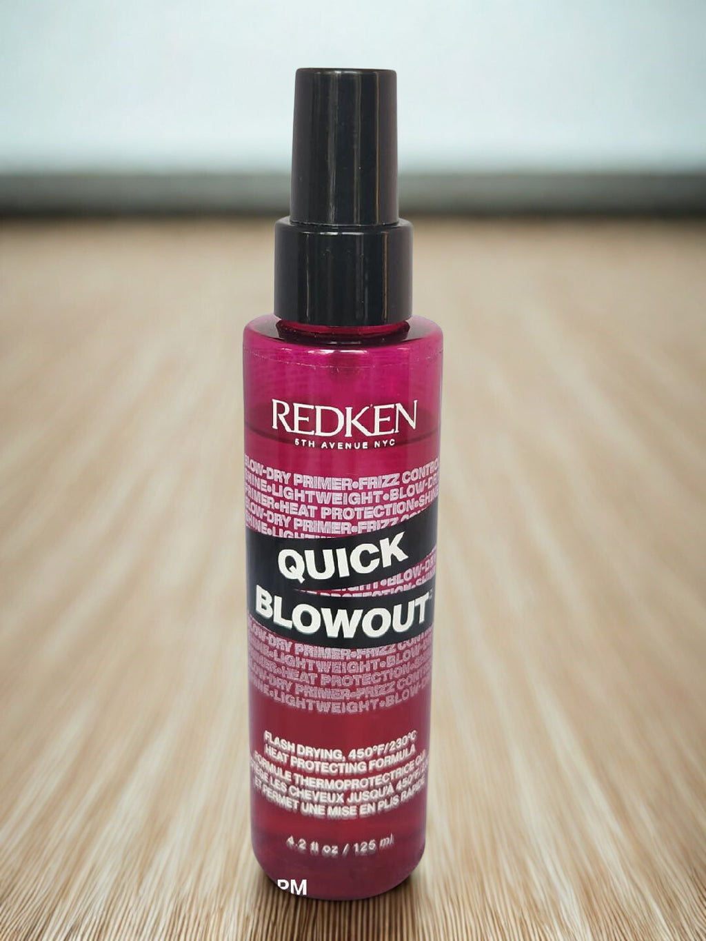 Redken Quick Blow Out Flash Drying, 450°F/230°C Heat Protecting Spray 4.2 fl. oz.