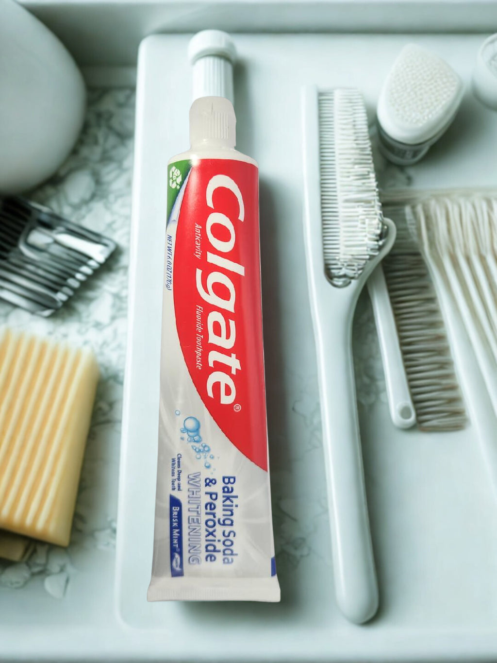 Colgate Baking Soda & Peroxide Whitening  Brisk Mint Toothpaste - 6.0 oz.