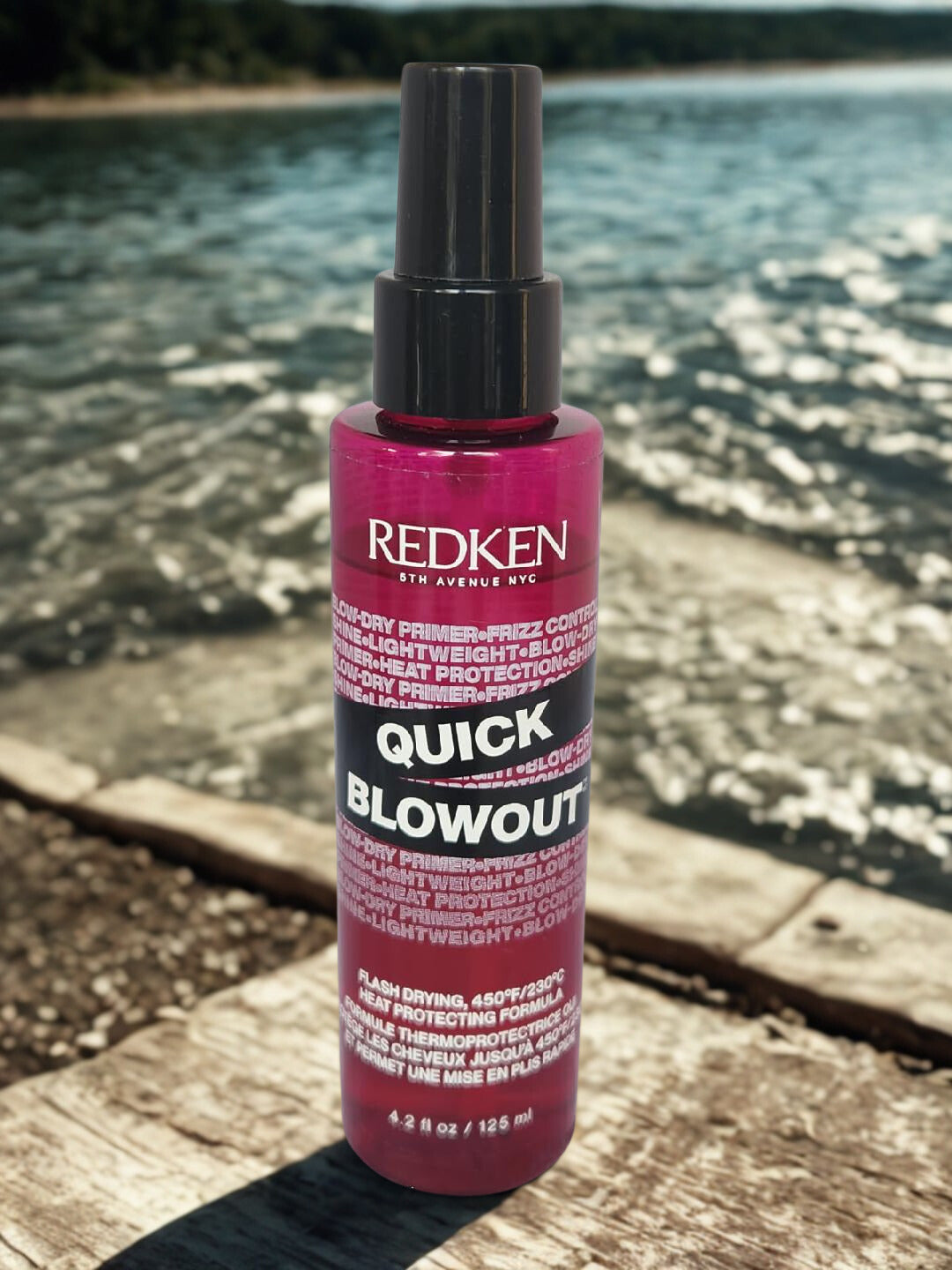 Redken Quick Blow Out Flash Drying, 450°F/230°C Heat Protecting Spray 4.2 fl. oz.