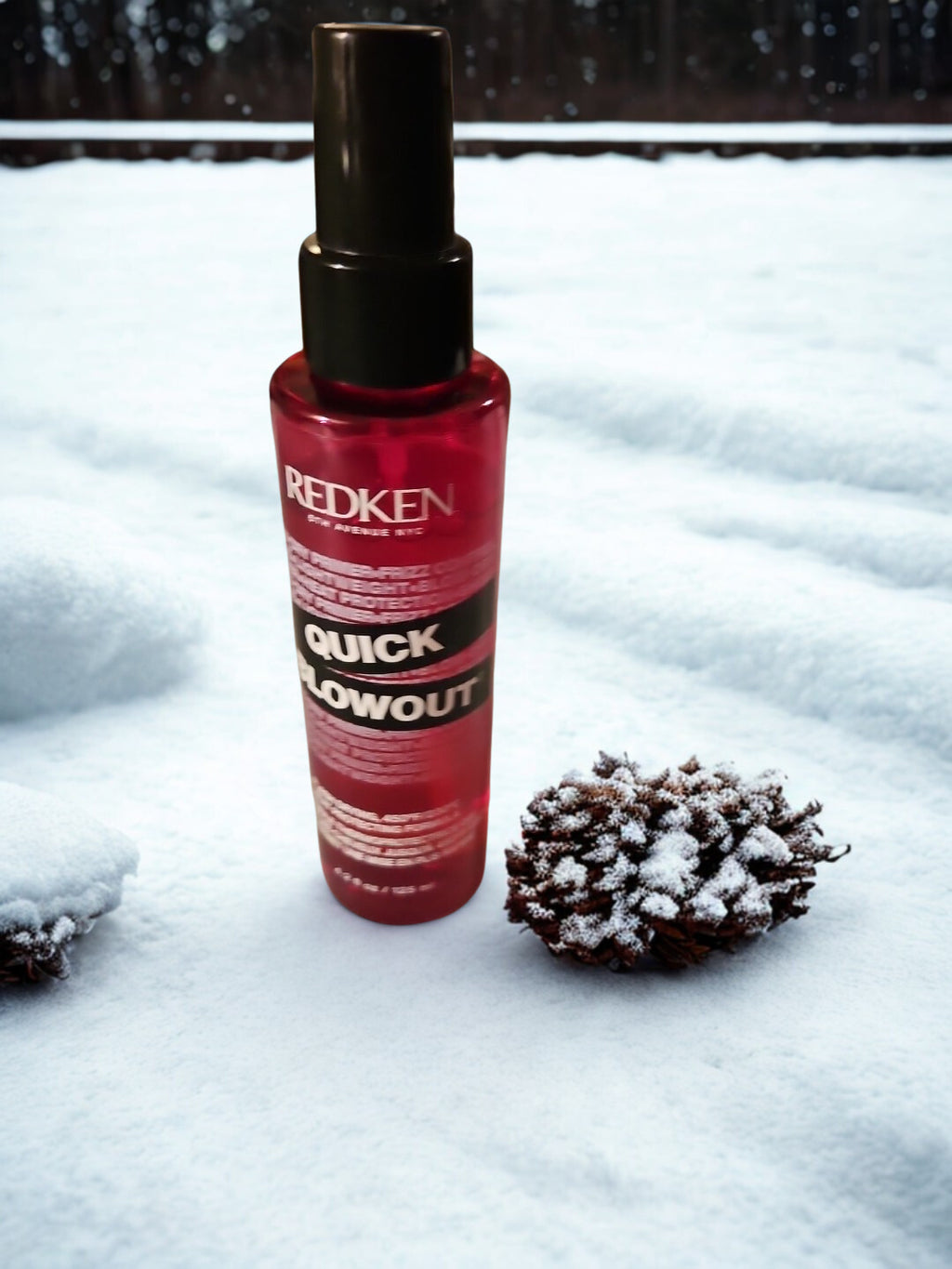 Redken Quick Blow Out Flash Drying, 450°F/230°C Heat Protecting Spray 4.2 fl. oz.