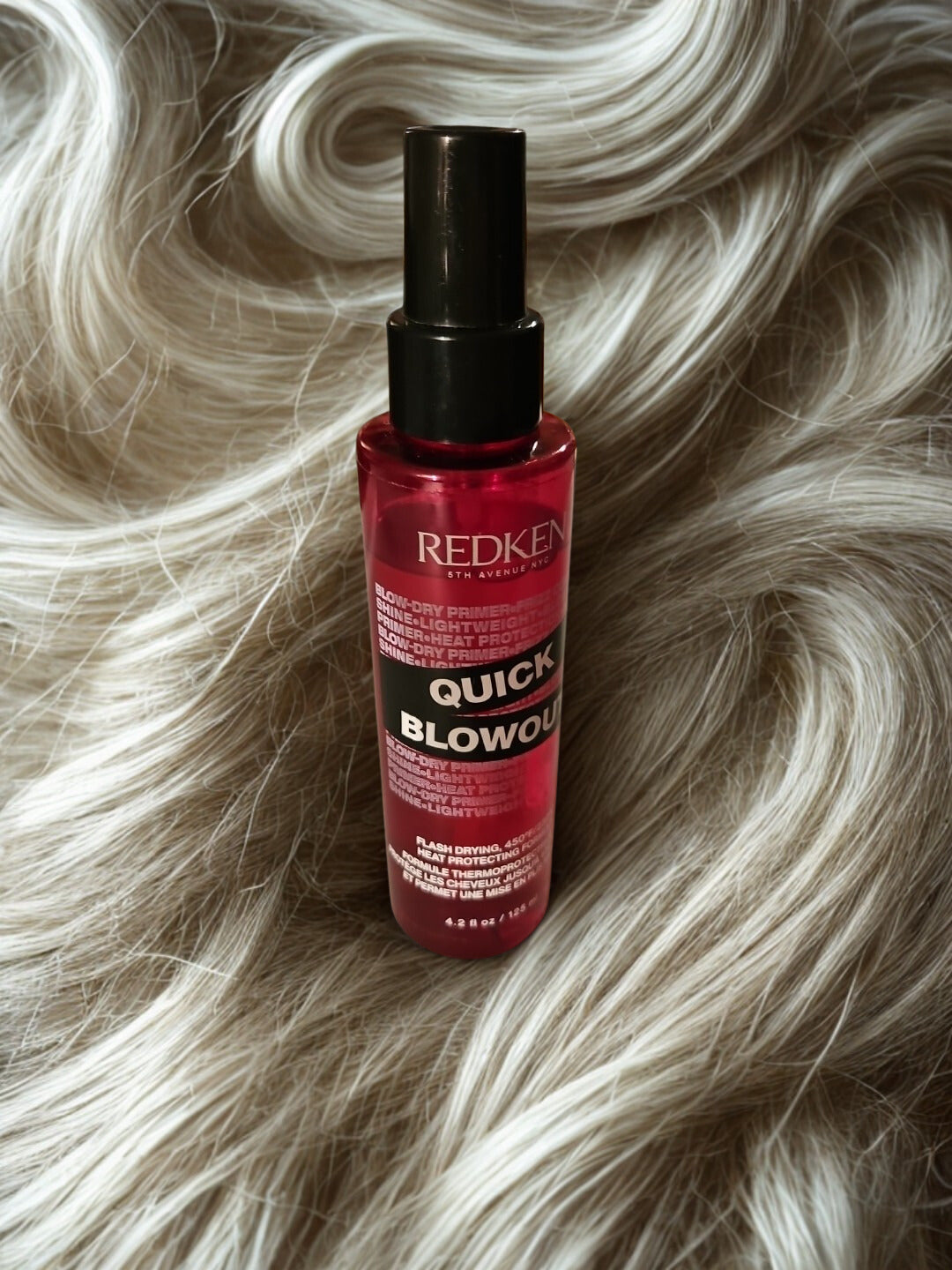 Redken Quick Blow Out Flash Drying, 450°F/230°C Heat Protecting Spray 4.2 fl. oz.