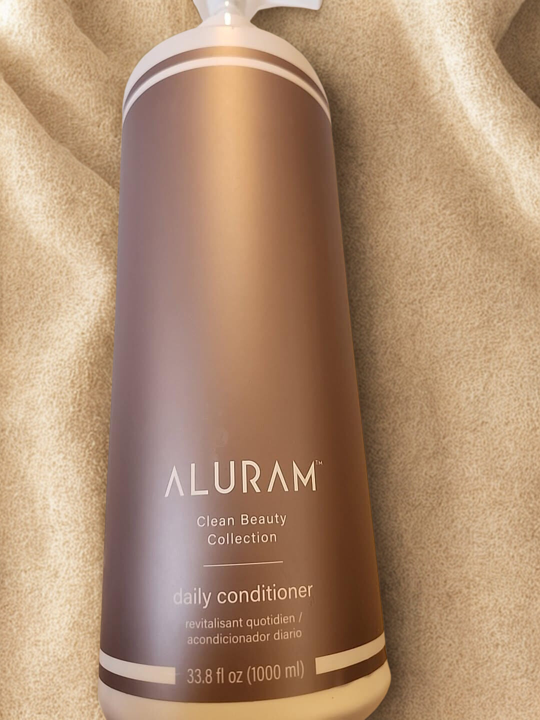Alurum Clean Beauty Daily Conditioner 33.8 fl oz bottle front view